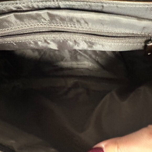 Kenneth Cole Reaction Brown Leather Messenger Bag - Picture 11 of 12